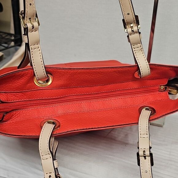 MICHAEL KORS PEBBLED LEATHER TOTE  BFPM-02-206 - Picture 6 of 8